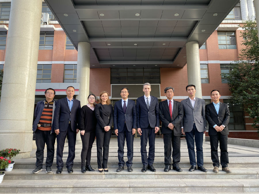 立陶宛维尔纽斯格迪米纳斯技术大学代表团一行5人来访微信图片.jpg
